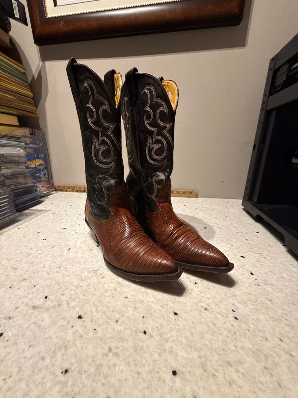 Nocona Western Boots Size 5.5 Brown Lizard Leather Black